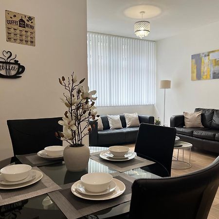 Alexander Apartments Powdene House 泰恩河畔纽卡斯尔 外观 照片